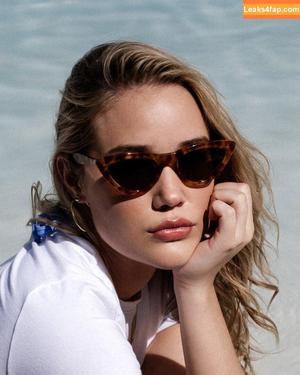 Olivia Ponton photo #1540