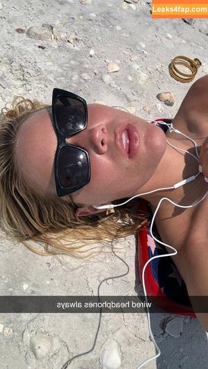 Olivia Ponton photo #1666