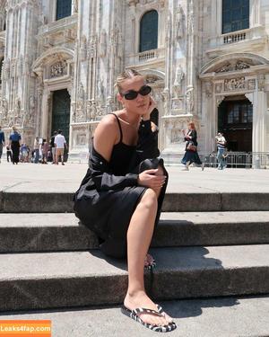 Olivia Ponton photo #1844