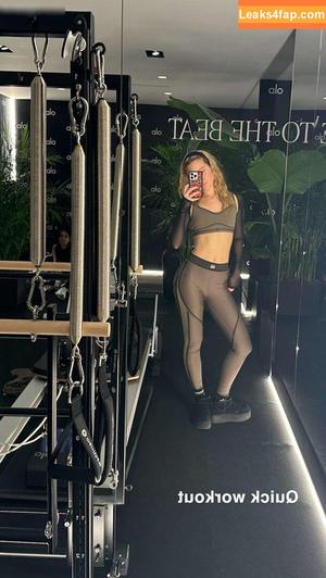 Olivia Ponton photo #1946