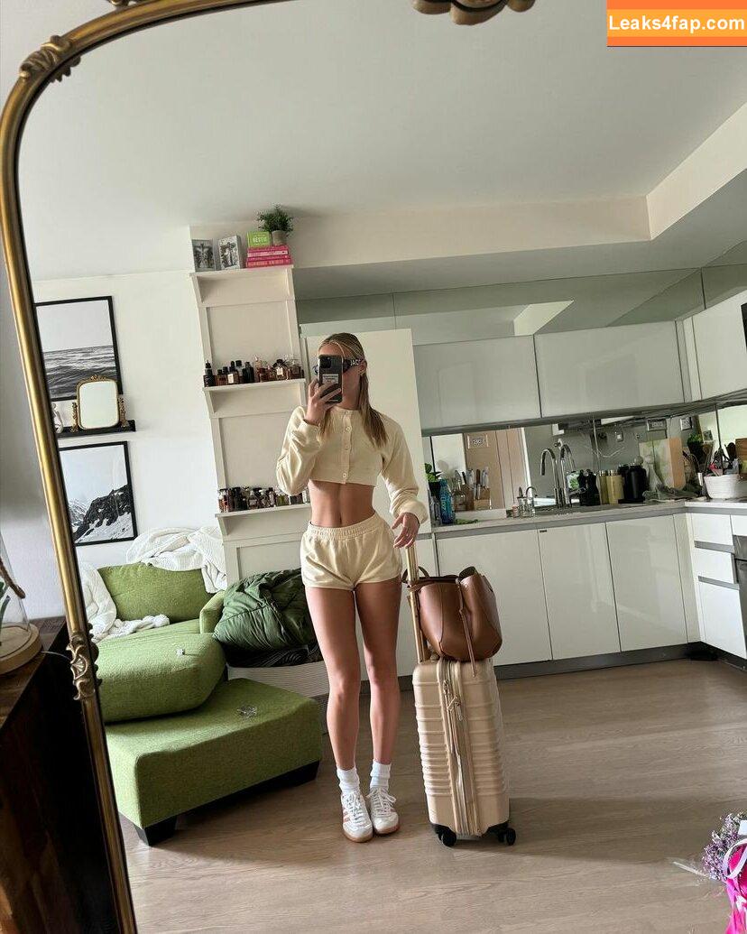 Olivia Ponton / olivia.ponton / olivia_ponton leaked photo photo #2048