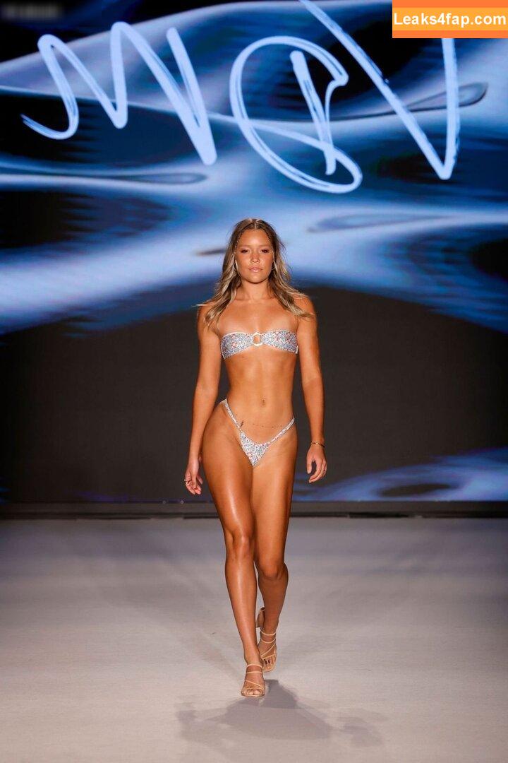 Olivia Ponton / olivia.ponton / olivia_ponton слитое фото фото #2464