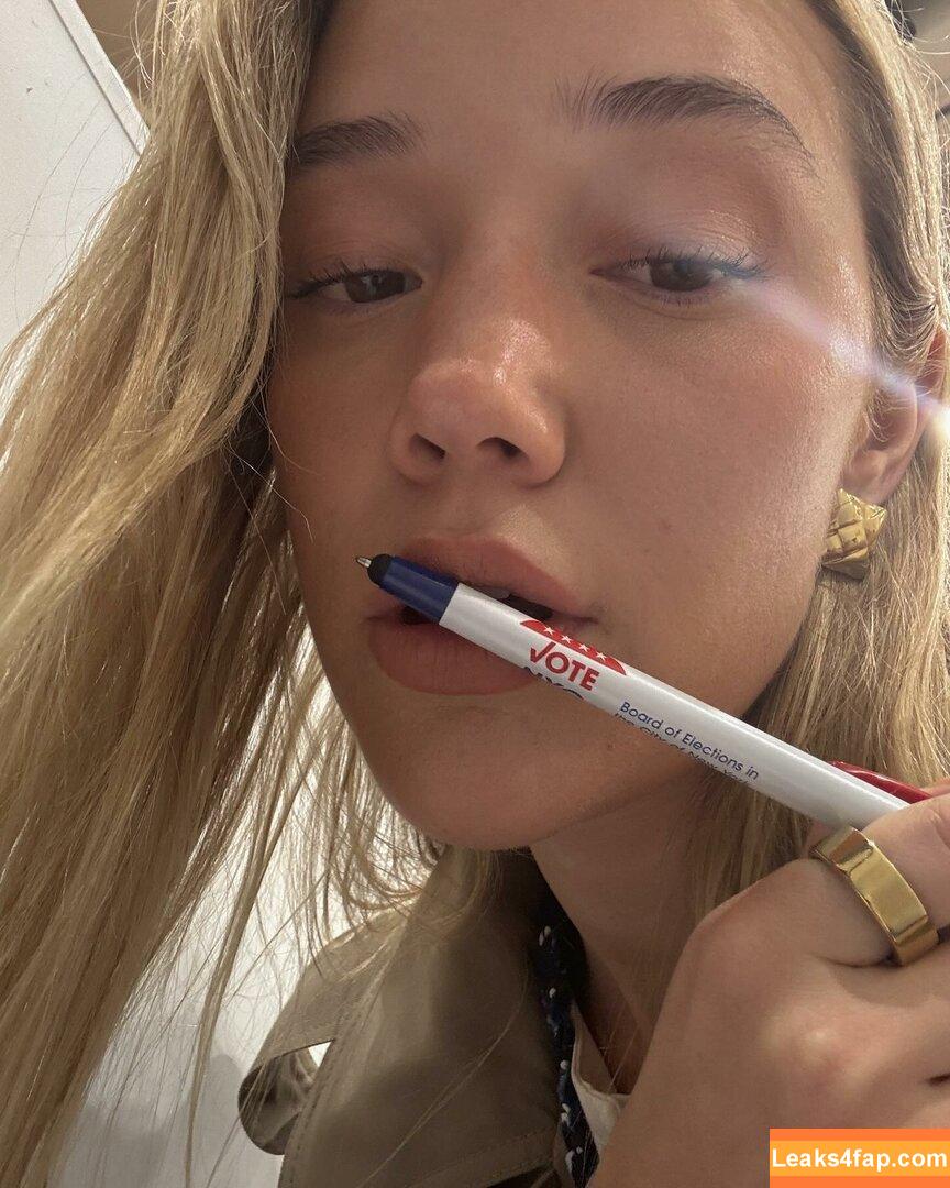 Olivia Ponton / olivia.ponton / olivia_ponton leaked photo photo #2539