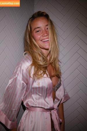 Olivia Ponton photo #2043