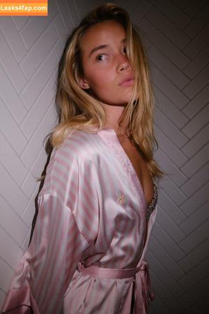 Olivia Ponton photo #2045