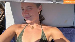 Olivia Ponton photo #2078