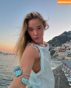 Olivia Ponton photo #2094