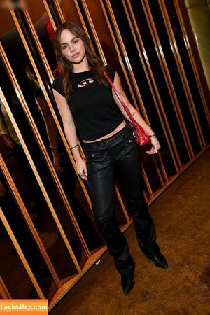 Olivia Ponton photo #2153