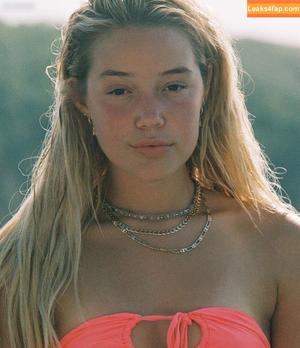 Olivia Ponton photo #2299