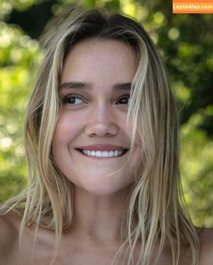 Olivia Ponton photo #2339