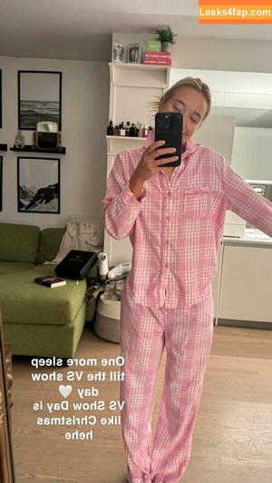 Olivia Ponton photo #2374