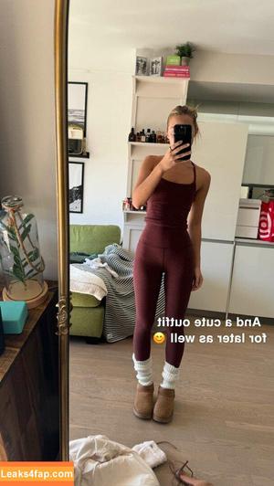 Olivia Ponton photo #2420