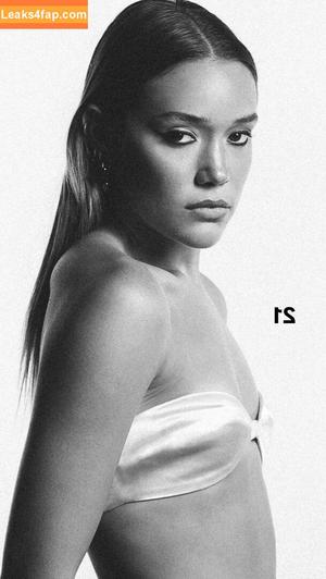 Olivia Ponton photo #2583