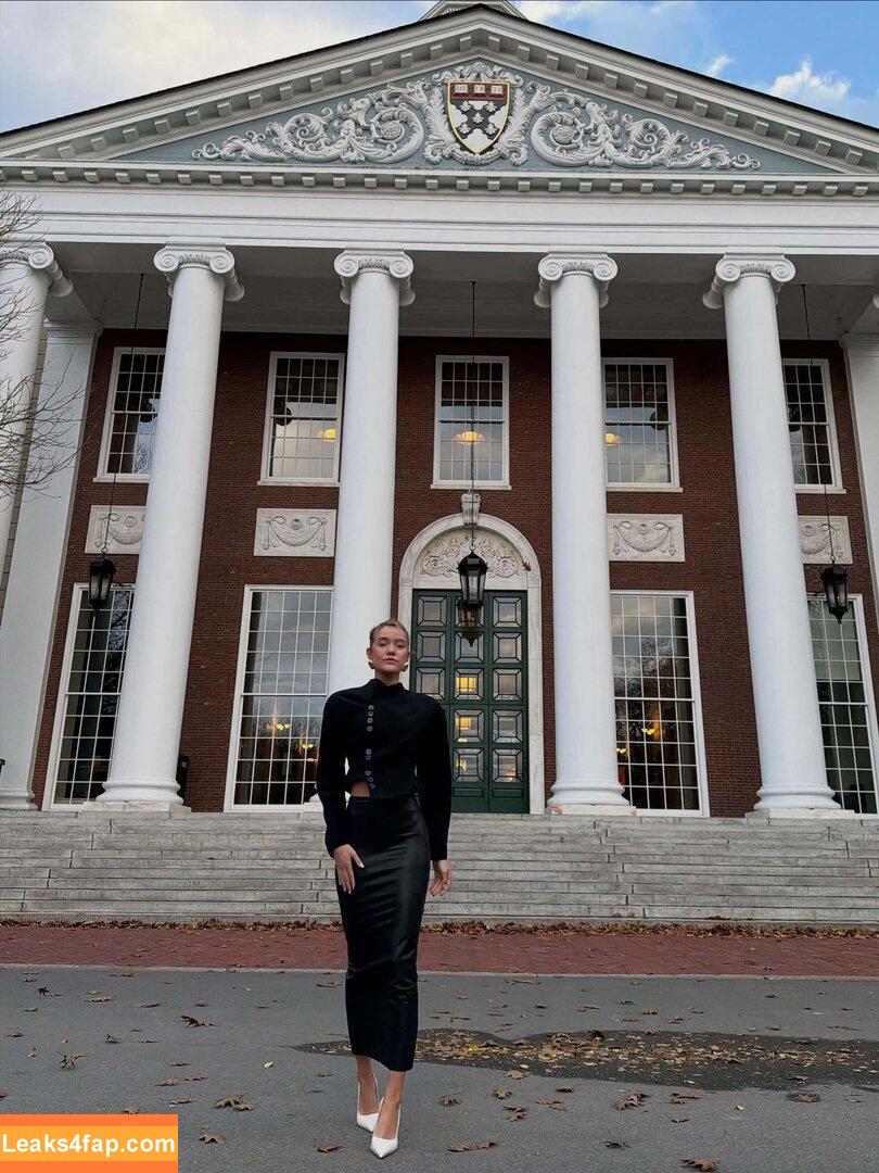 Olivia Ponton / olivia.ponton / olivia_ponton leaked photo photo #3210