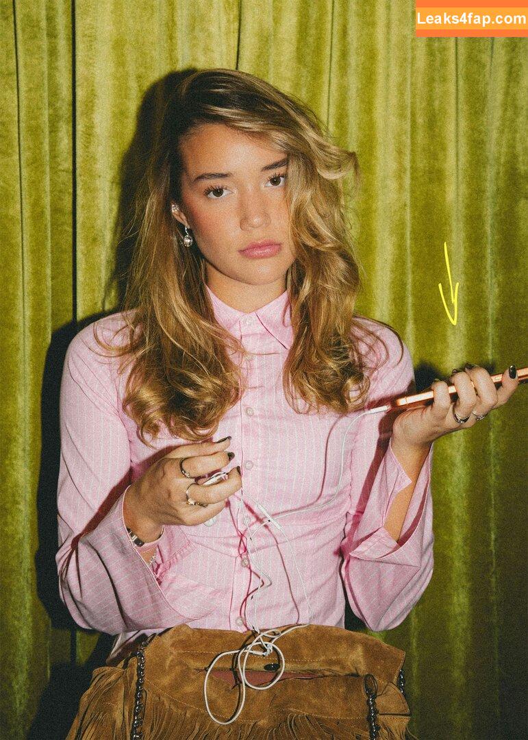 Olivia Ponton / olivia.ponton / olivia_ponton leaked photo photo #3233