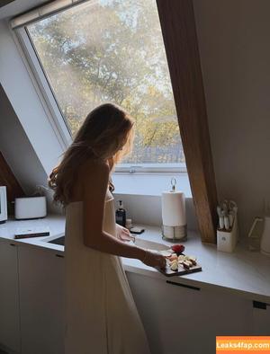 Olivia Ponton photo #3199