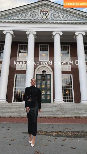 Olivia Ponton photo #3214