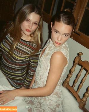 Olivia Ponton фото #3394