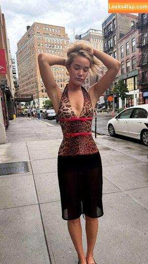 Olivia Ponton photo #3478