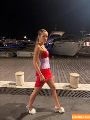 Olivia Ponton photo #3494