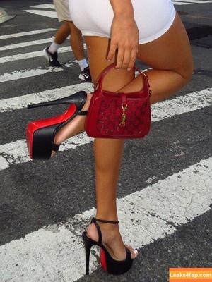 Olivia Ponton photo #3500