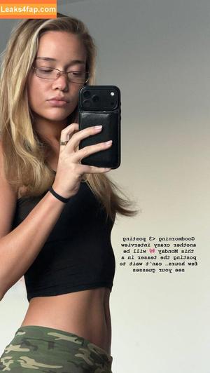 Olivia Ponton photo #3541