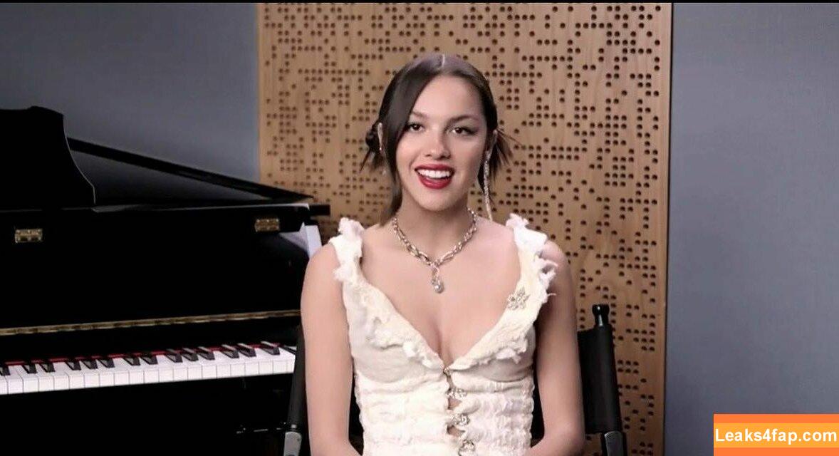 Olivia Rodrigo / oliviarodrigo слитое фото фото #0099