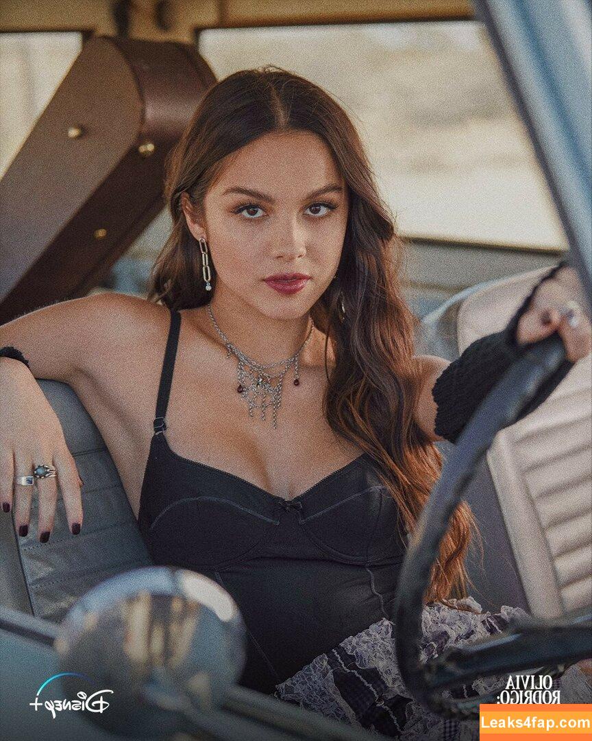 Olivia Rodrigo / oliviarodrigo слитое фото фото #0136