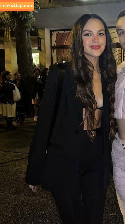 Olivia Rodrigo / oliviarodrigo слитое фото фото #0343