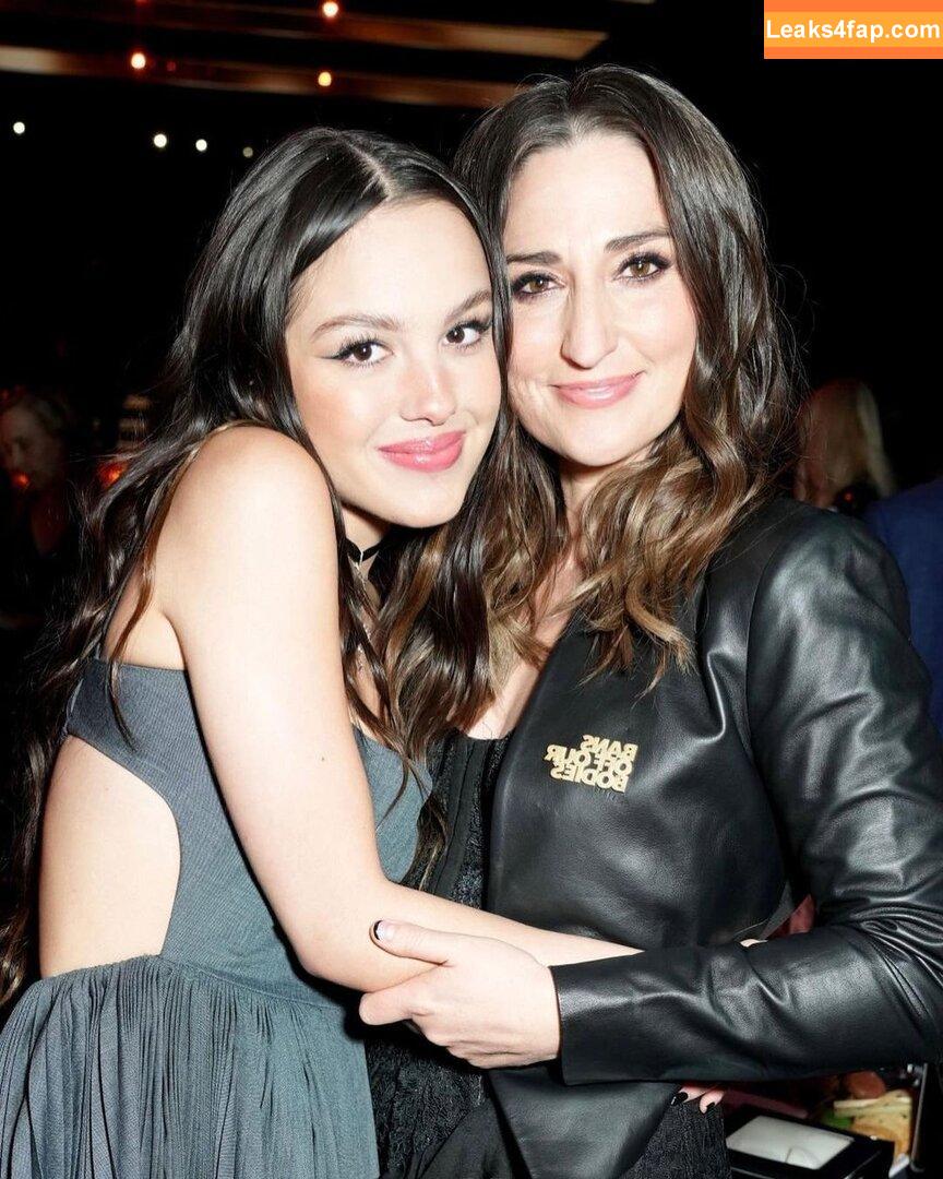 Olivia Rodrigo / oliviarodrigo слитое фото фото #0394