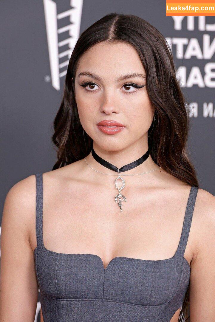 Olivia Rodrigo / oliviarodrigo слитое фото фото #0396