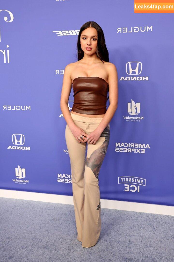 Olivia Rodrigo / oliviarodrigo слитое фото фото #0556