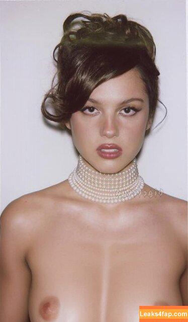 Olivia Rodrigo / oliviarodrigo слитое фото фото #0572