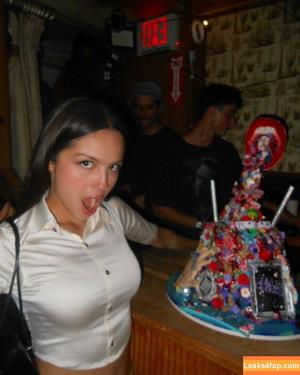 Olivia Rodrigo фото #0876