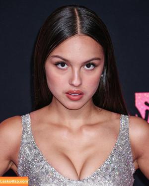Olivia Rodrigo фото #0921
