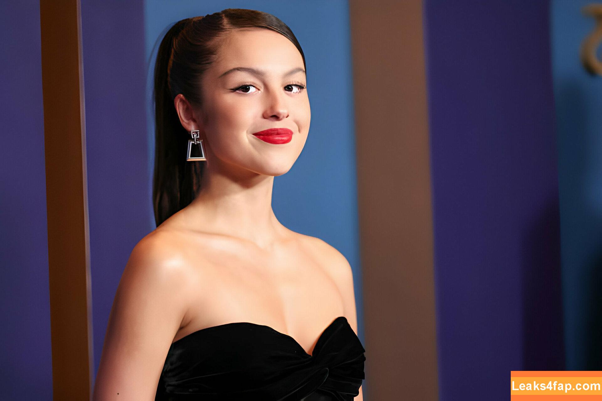 Olivia Rodrigo / oliviarodrigo слитое фото фото #1247