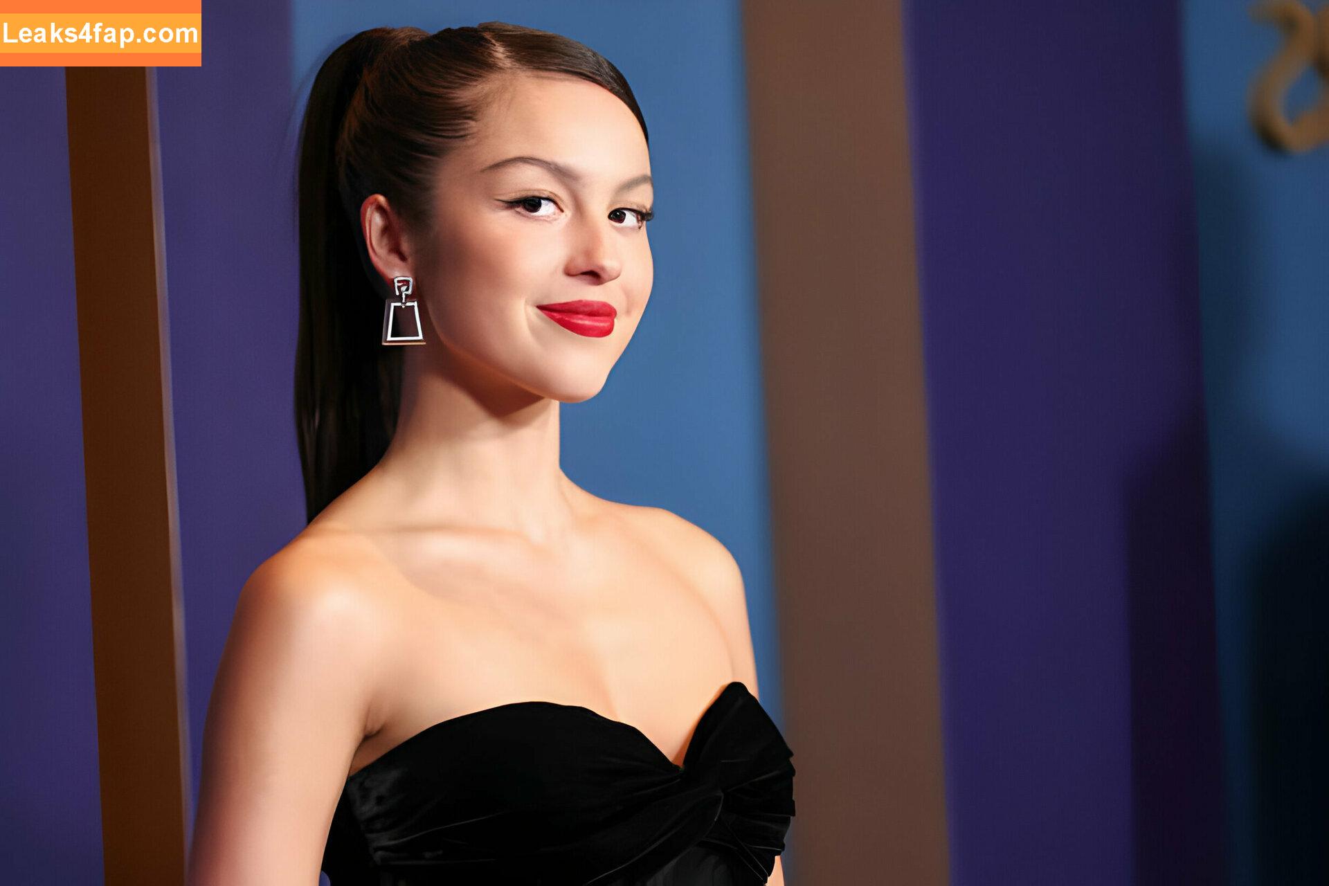 Olivia Rodrigo / oliviarodrigo слитое фото фото #1248