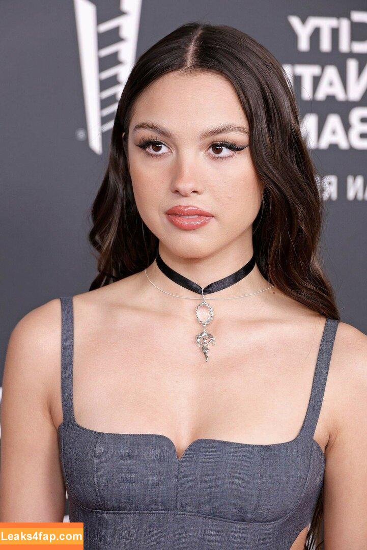 Olivia Rodrigo / oliviarodrigo слитое фото фото #1276