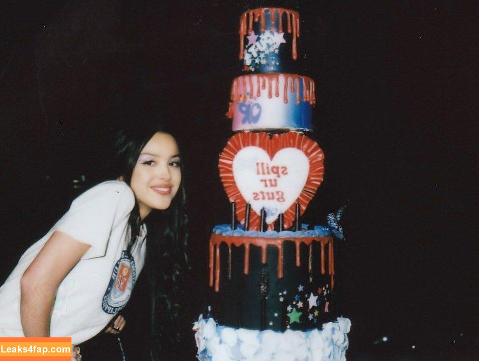 Olivia Rodrigo / oliviarodrigo слитое фото фото #1404