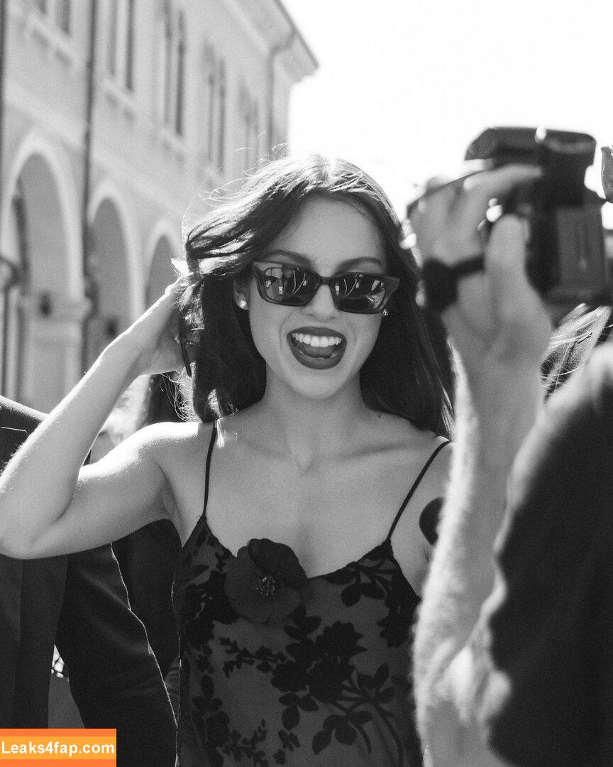 Olivia Rodrigo / oliviarodrigo слитое фото фото #2136