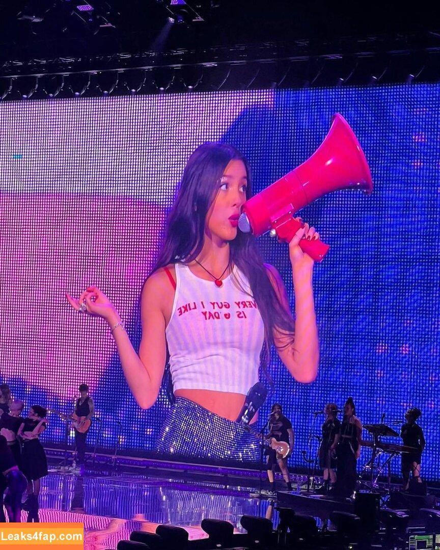 Olivia Rodrigo / oliviarodrigo слитое фото фото #2543