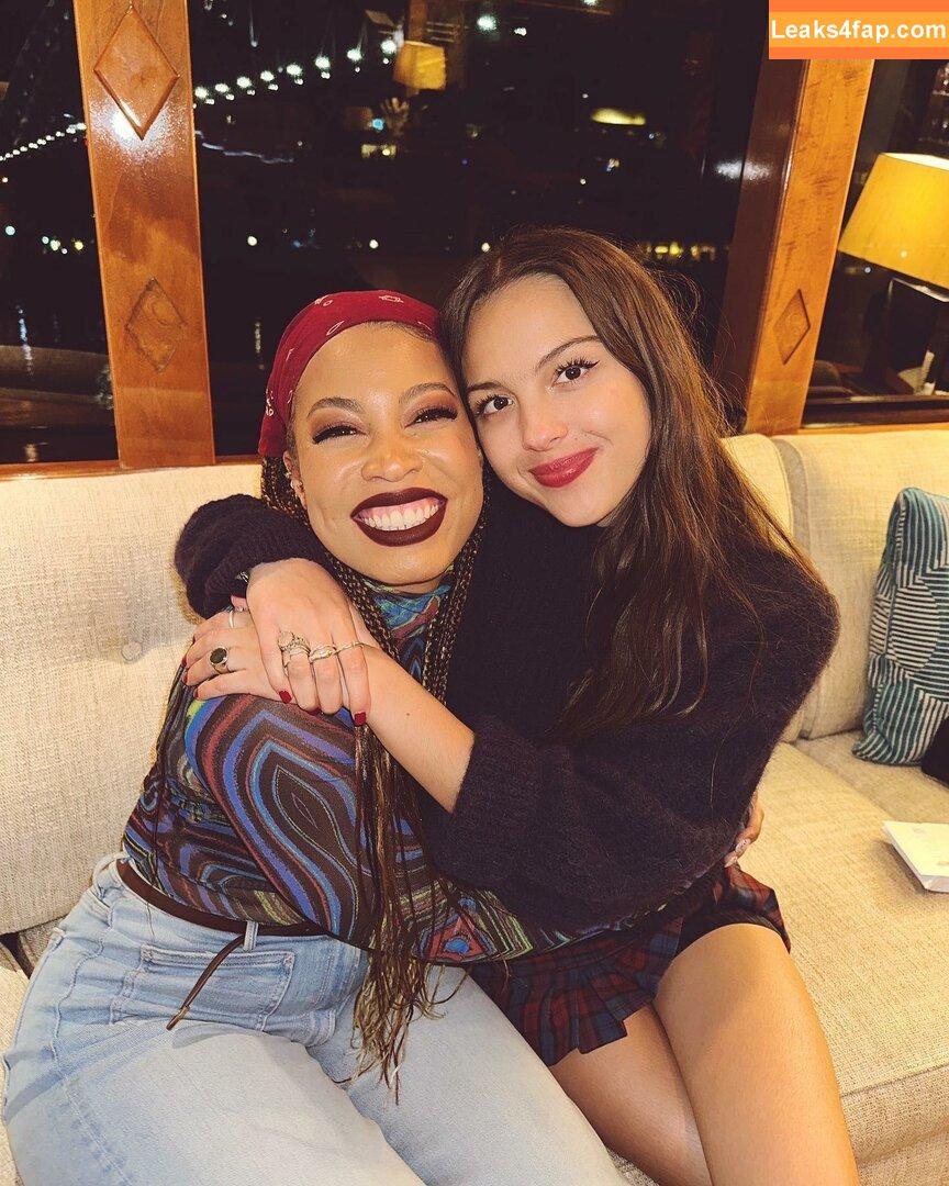 Olivia Rodrigo / oliviarodrigo слитое фото фото #2659