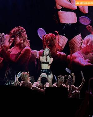 Olivia Rodrigo фото #2540