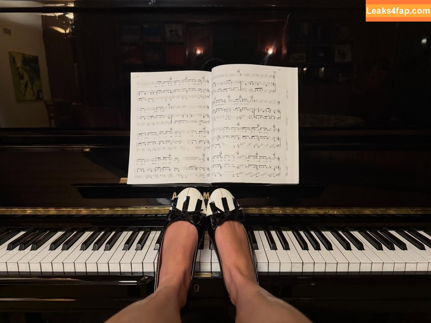 Olivia Rodrigo / oliviarodrigo слитое фото фото #3735