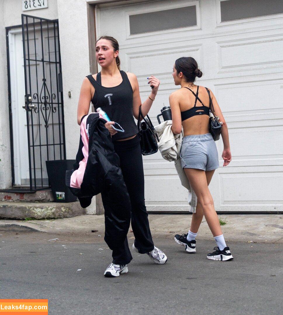 Olivia Rodrigo / oliviarodrigo leaked photo photo #3748