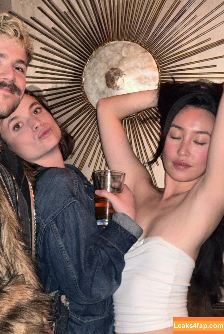 Olivia Sui / Smosh / https: / oliviasui leaked photo photo #0116