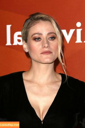 Olivia Taylor Dudley photo #0070