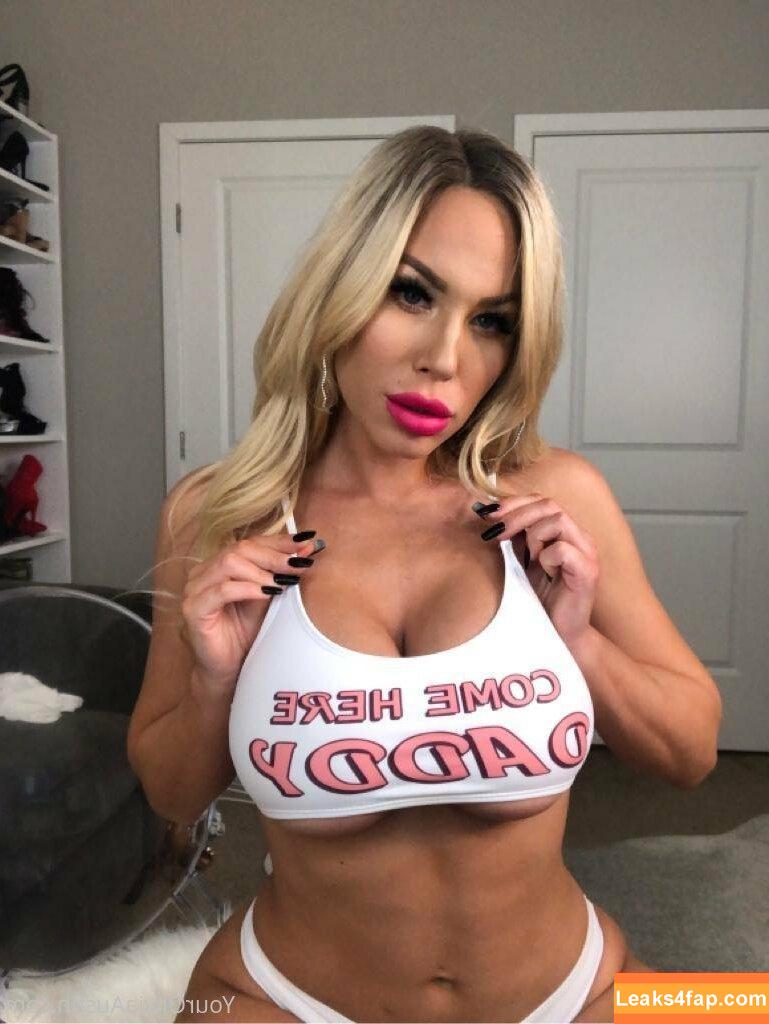oliviaaustinxxx / youroliviaaustin leaked photo photo #0083