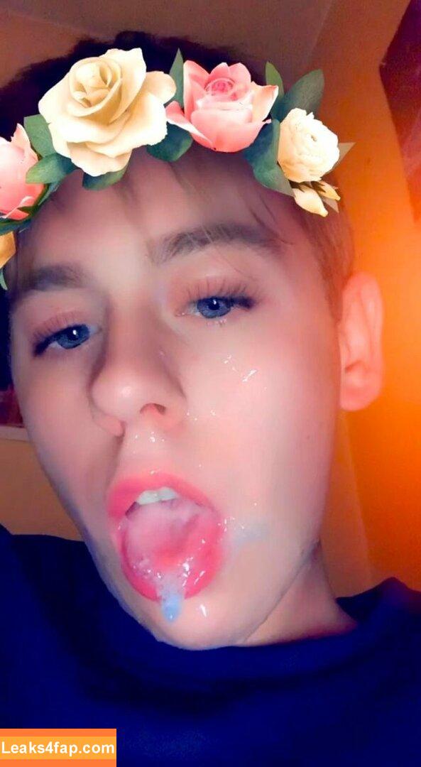 oliviabnwo / bunnysissy2 leaked photo photo #0003