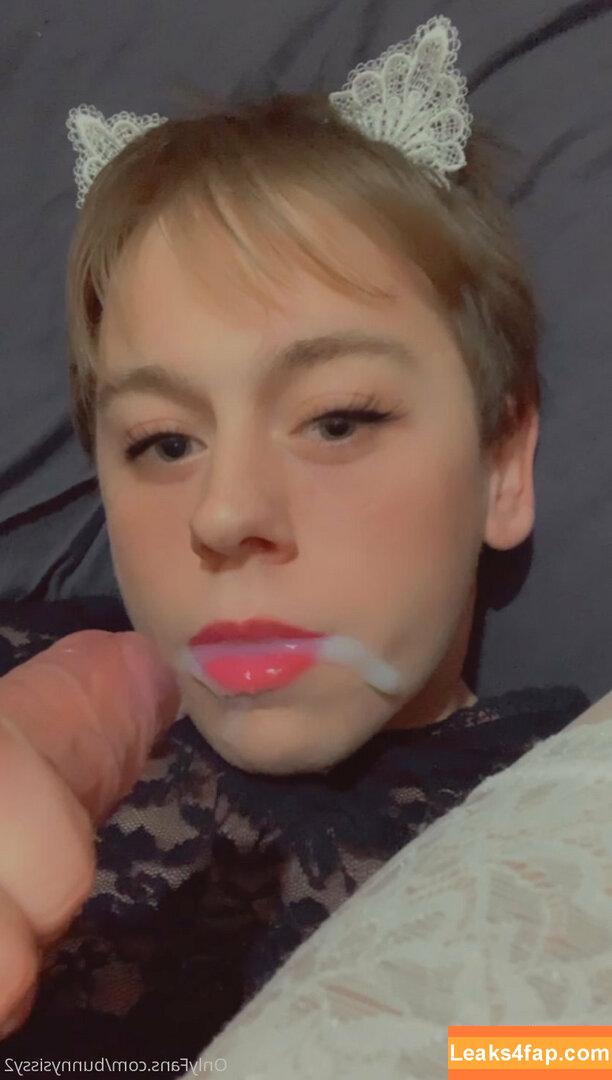 oliviabnwo / bunnysissy2 leaked photo photo #0006